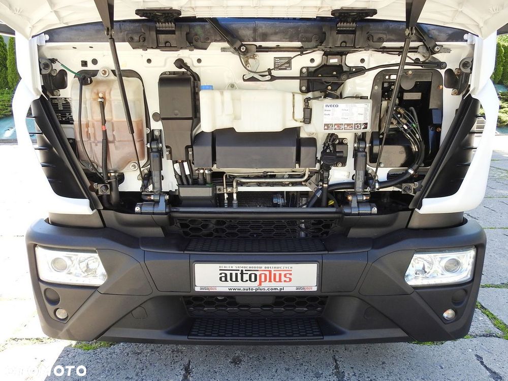 Iveco EUROCARGO 120 - 220 PLANDEKA WINDA 20 PALET AUTOMAT KLIMATYZACJA LEDY PNEUMATYKA  BLIŻNIACZE KOŁA 220KM - 19