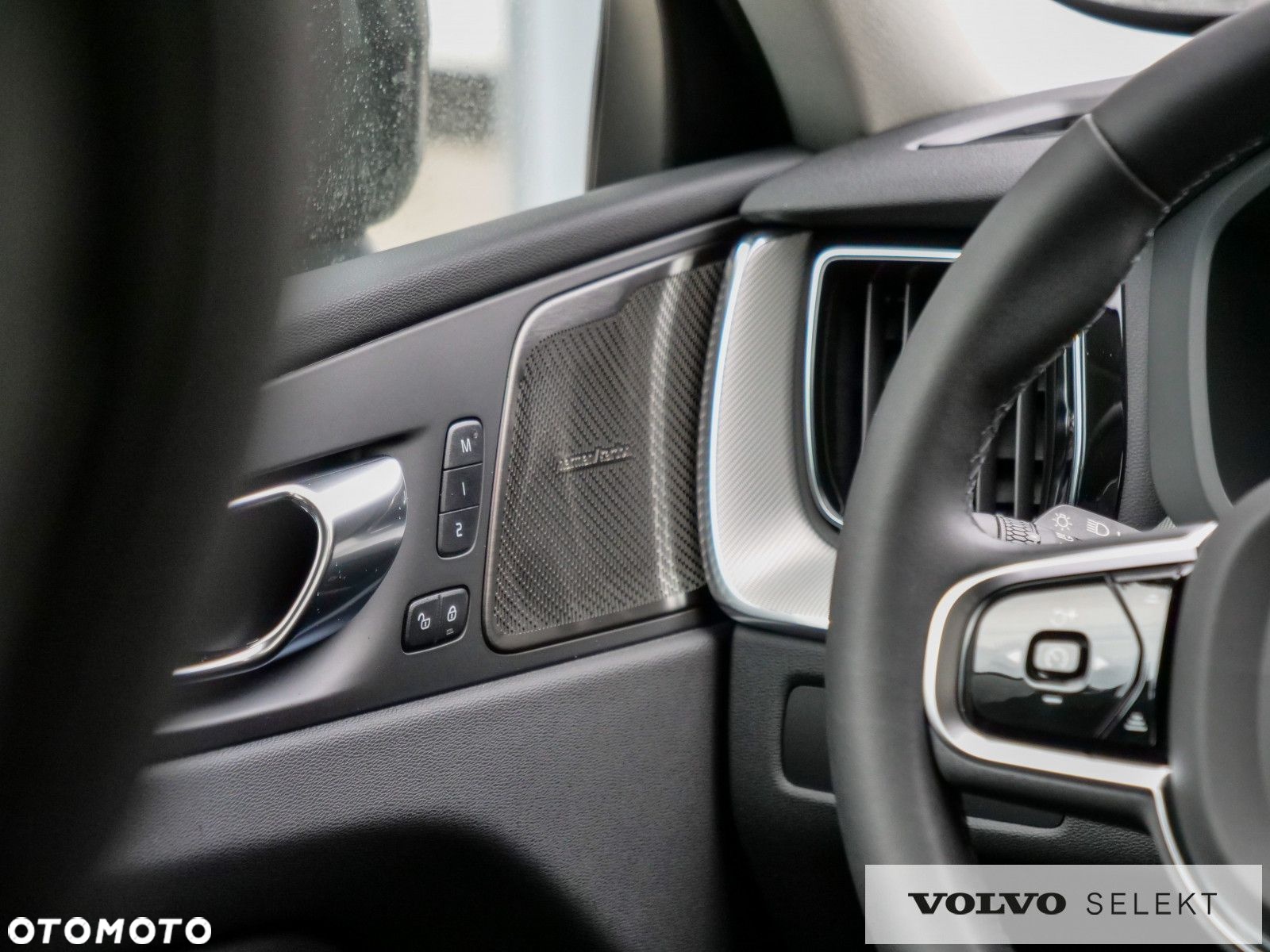 Volvo XC 60 - 21