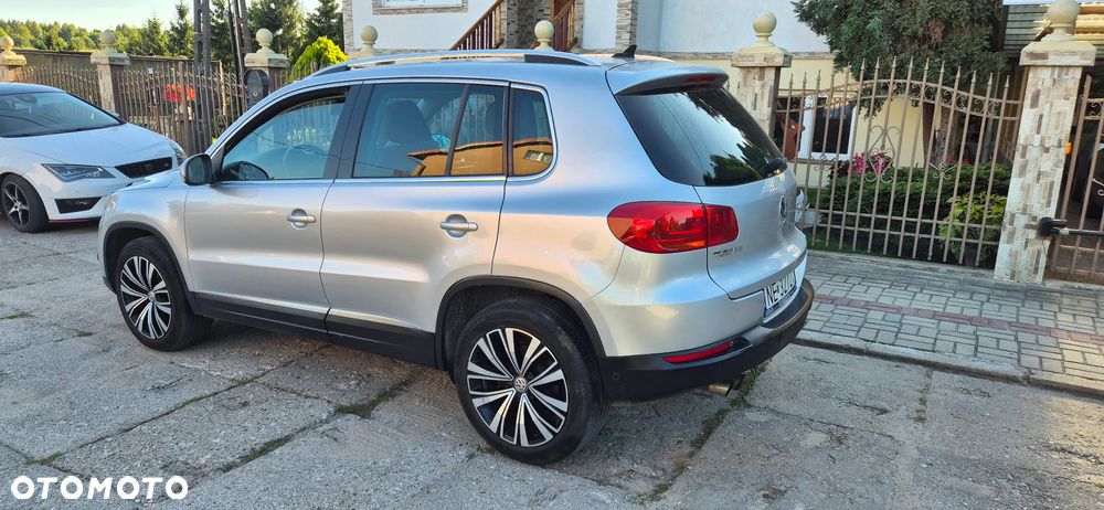 Volkswagen Tiguan 1.4 TSI Perfectline - 1