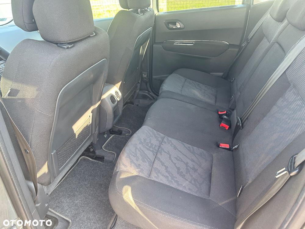 Peugeot 3008 - 12