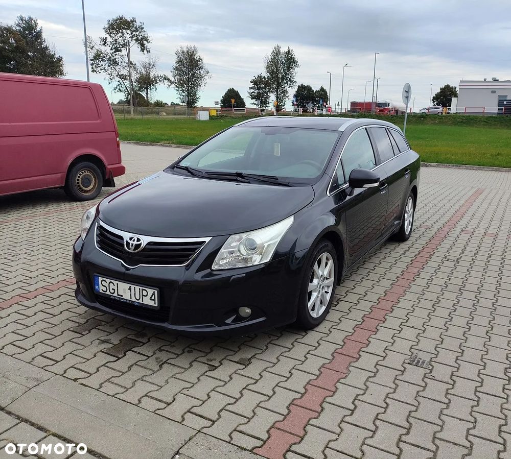 Toyota Avensis 2.0 Premium EU5 MS - 1