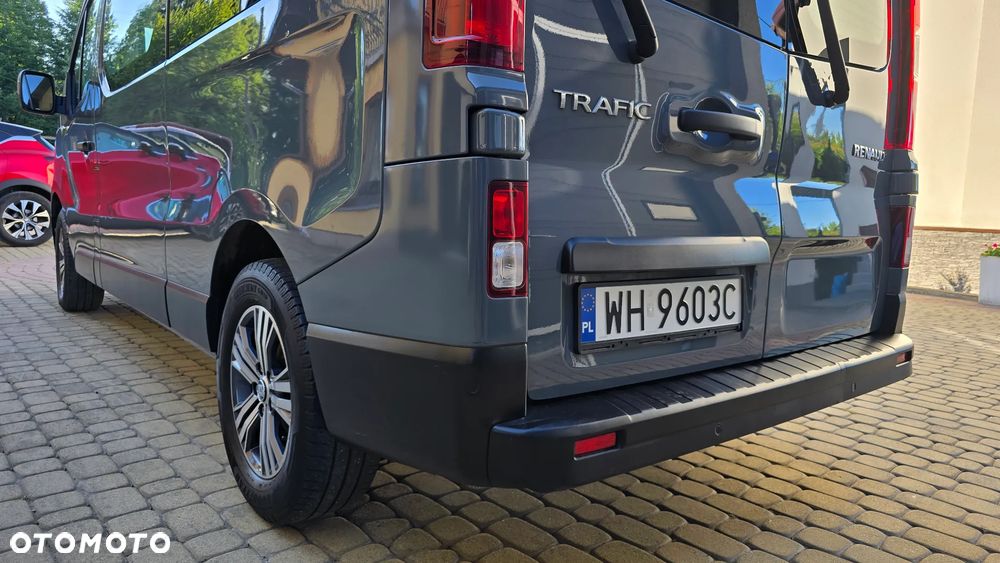 Renault Trafic 2.0 dCi Escapade - 18