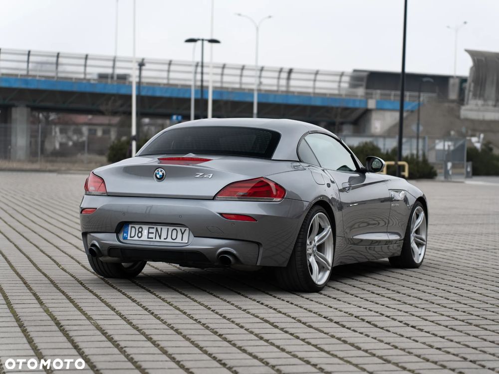 BMW Z4 sDrive35is - 5