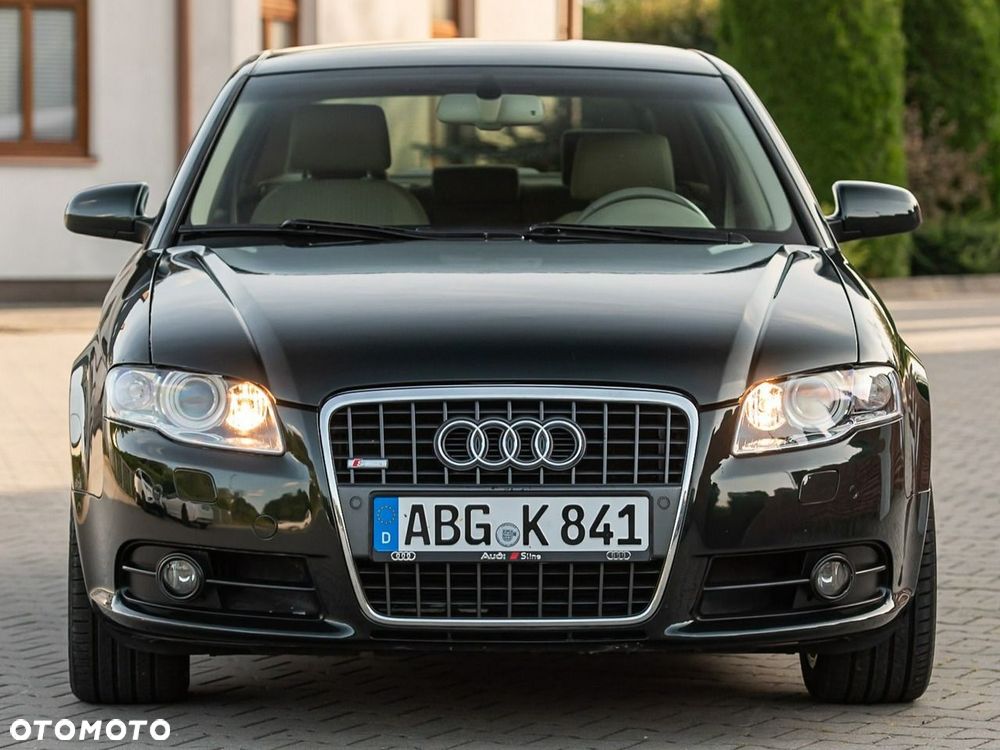 Audi A4 Limousine 2.0T FSI Quattro - 10