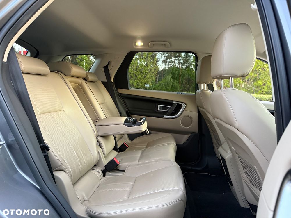 Land Rover Discovery Sport TD4 HSE - 13