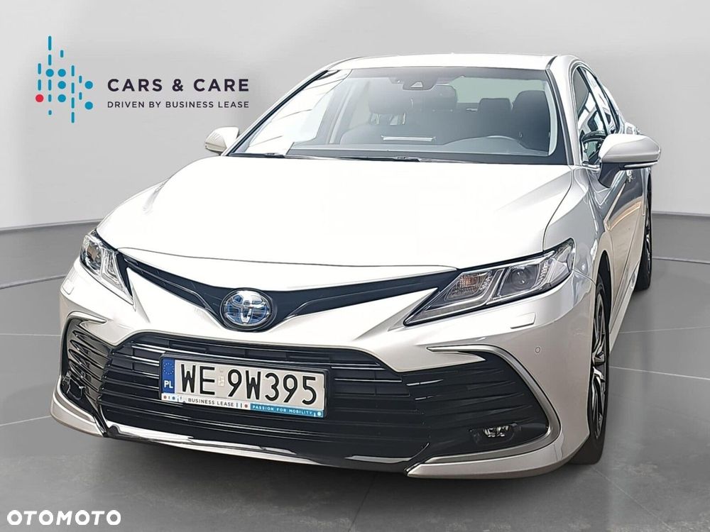 Toyota Camry 2.5 Hybrid Prestige CVT - 2
