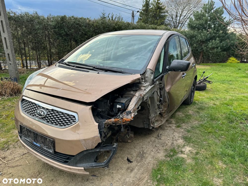 Kia Venga 1.4 CVVT Attract - 4