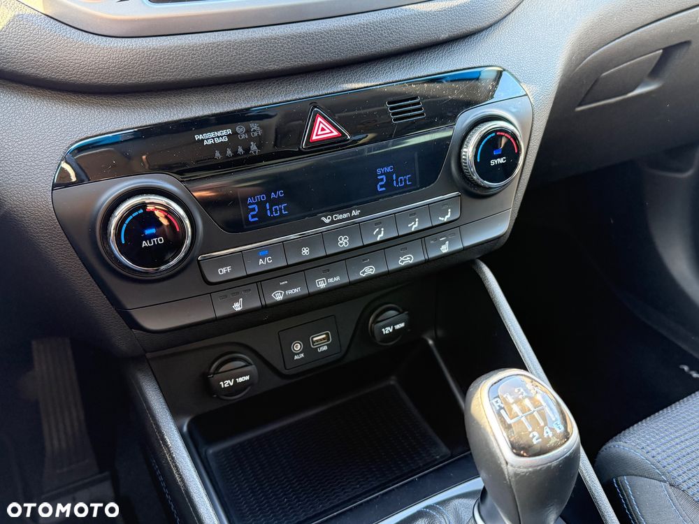 Hyundai Tucson 2.0 CRDI 2WD Style - 29