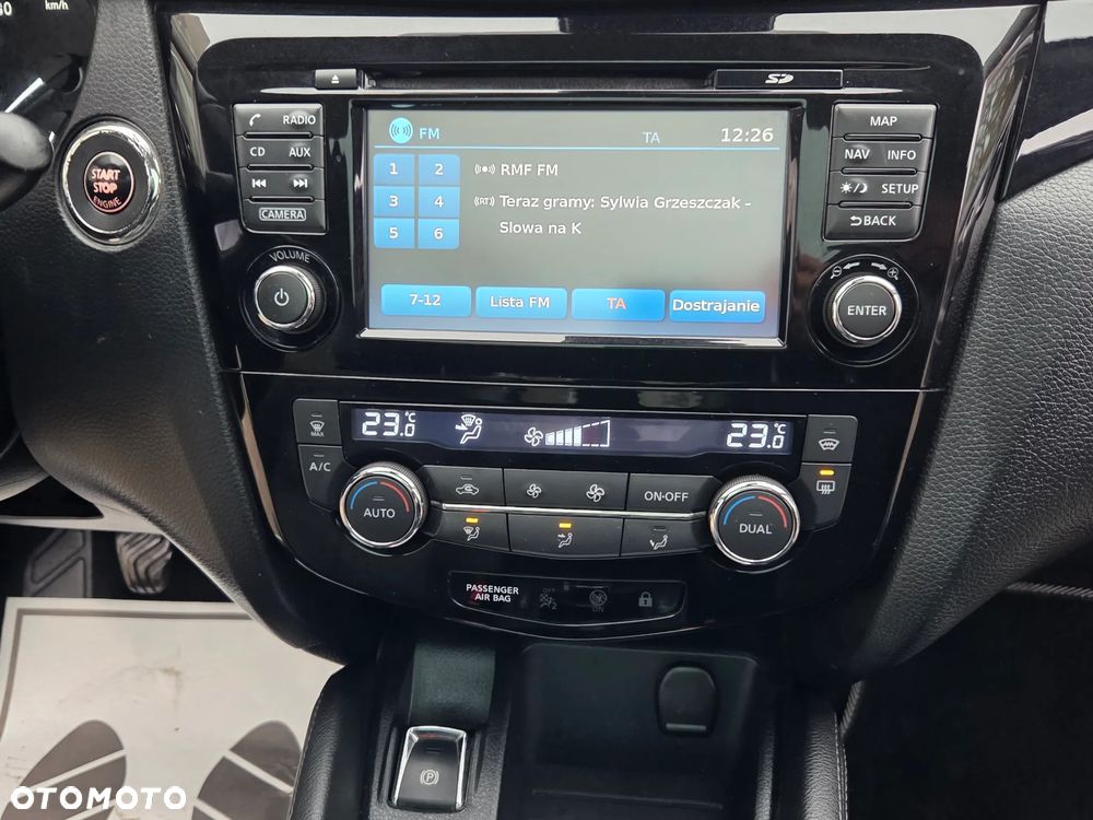 Nissan Qashqai 1.6 dCi 4 x 4 DPF Start/Stop I-Way - 33