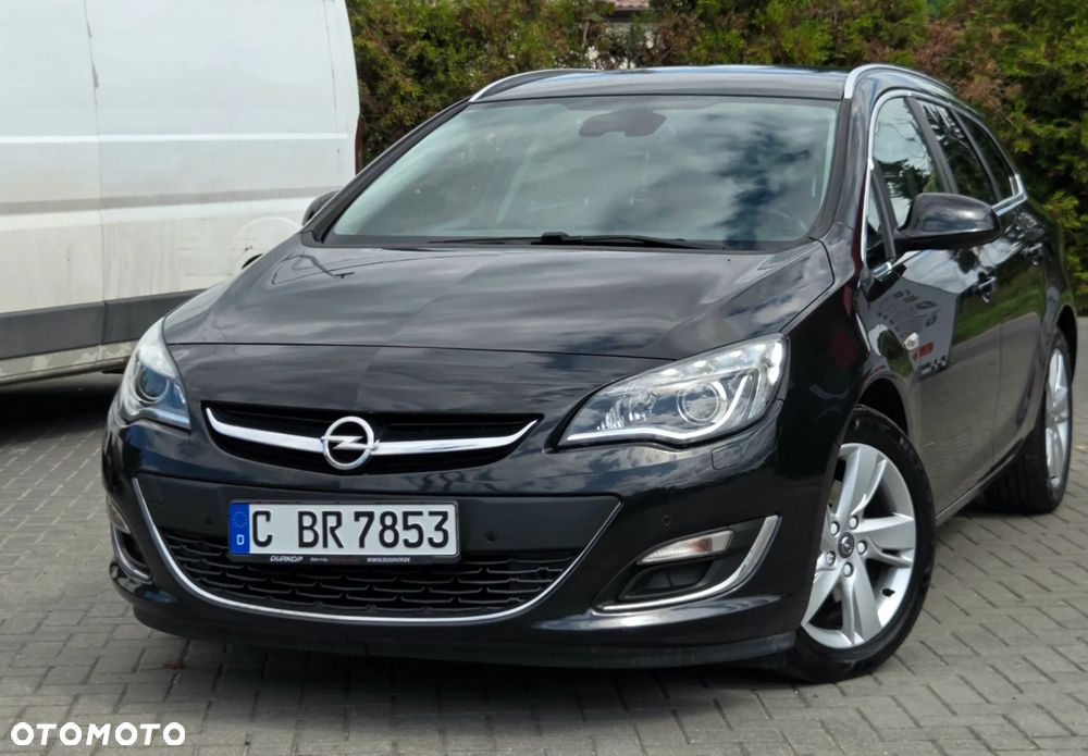 Opel Astra 2.0 CDTI ecoFLEX Start/Stop Exklusiv - 2