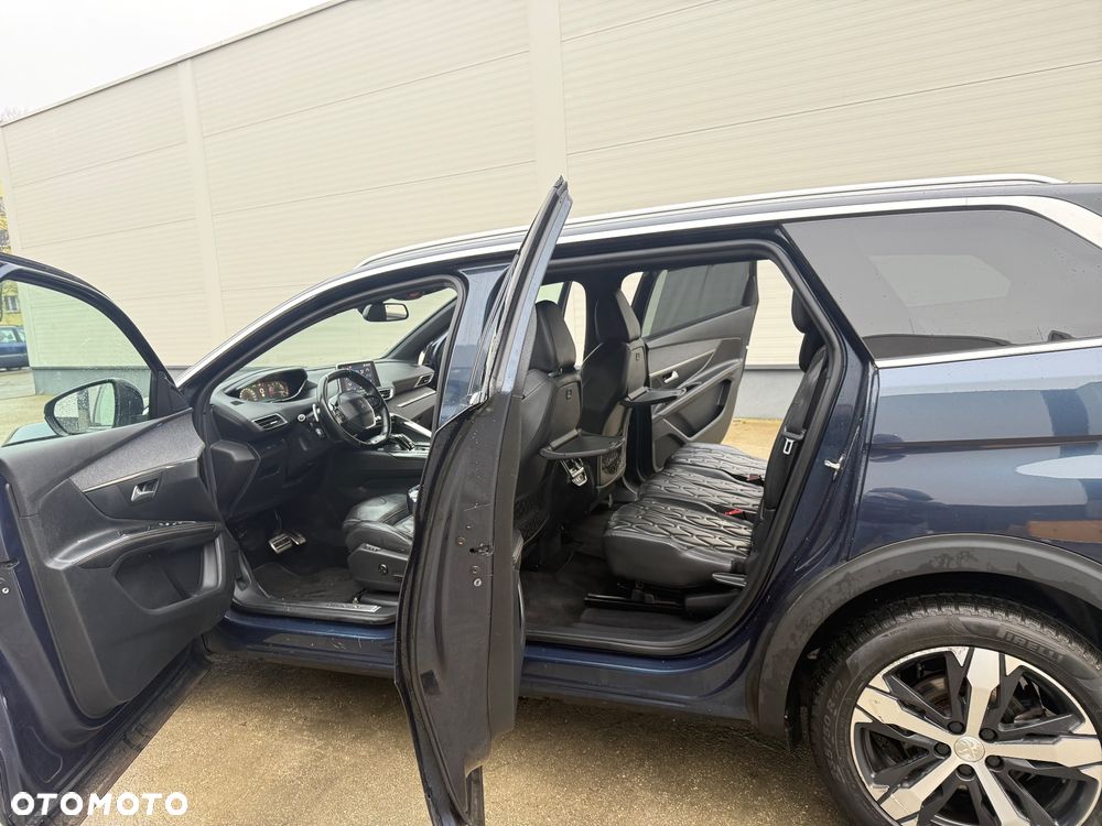 Peugeot 5008 1.6 BlueHDI Allure S&S EAT6 - 7