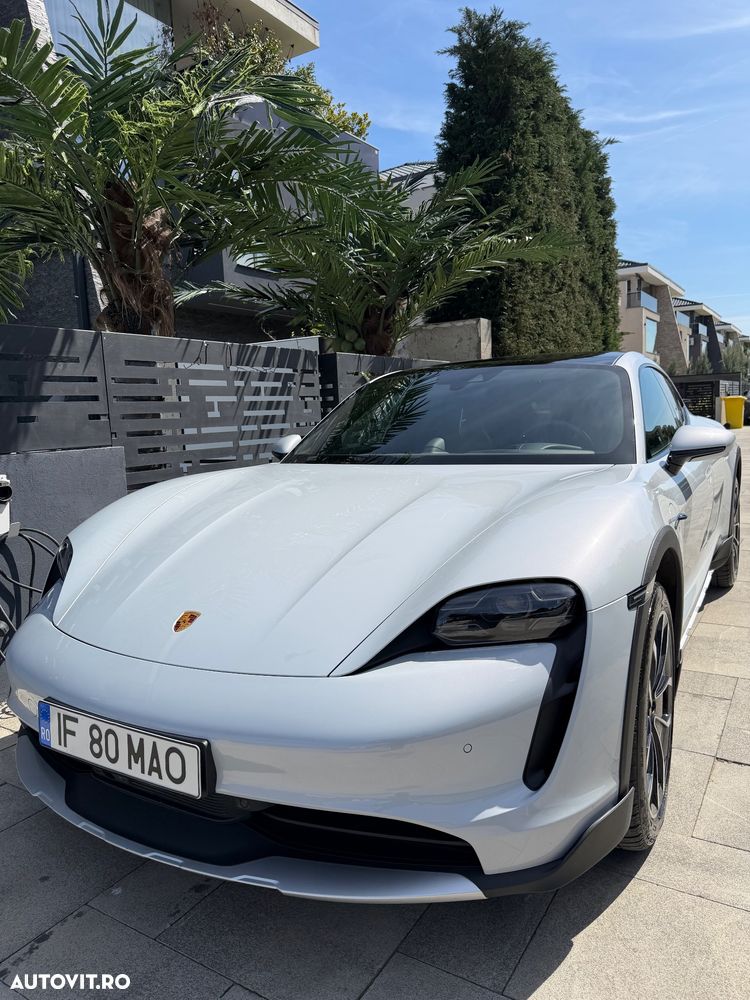 Porsche Taycan 4S - 7