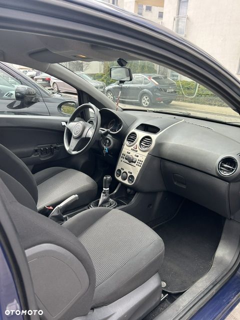 Opel Corsa - 12