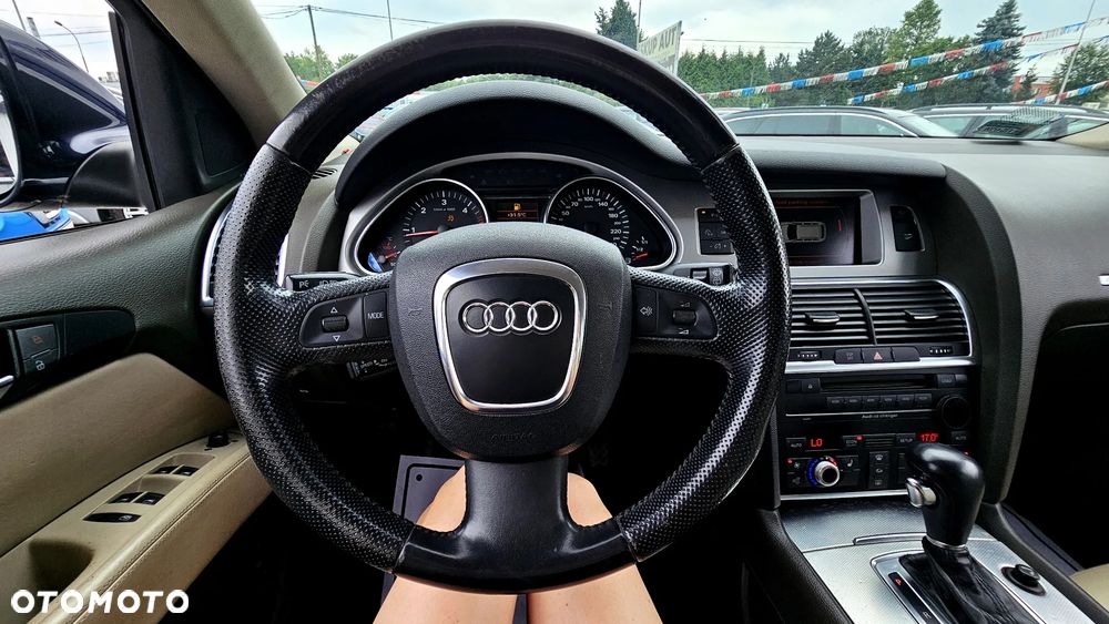 Audi Q7 - 31