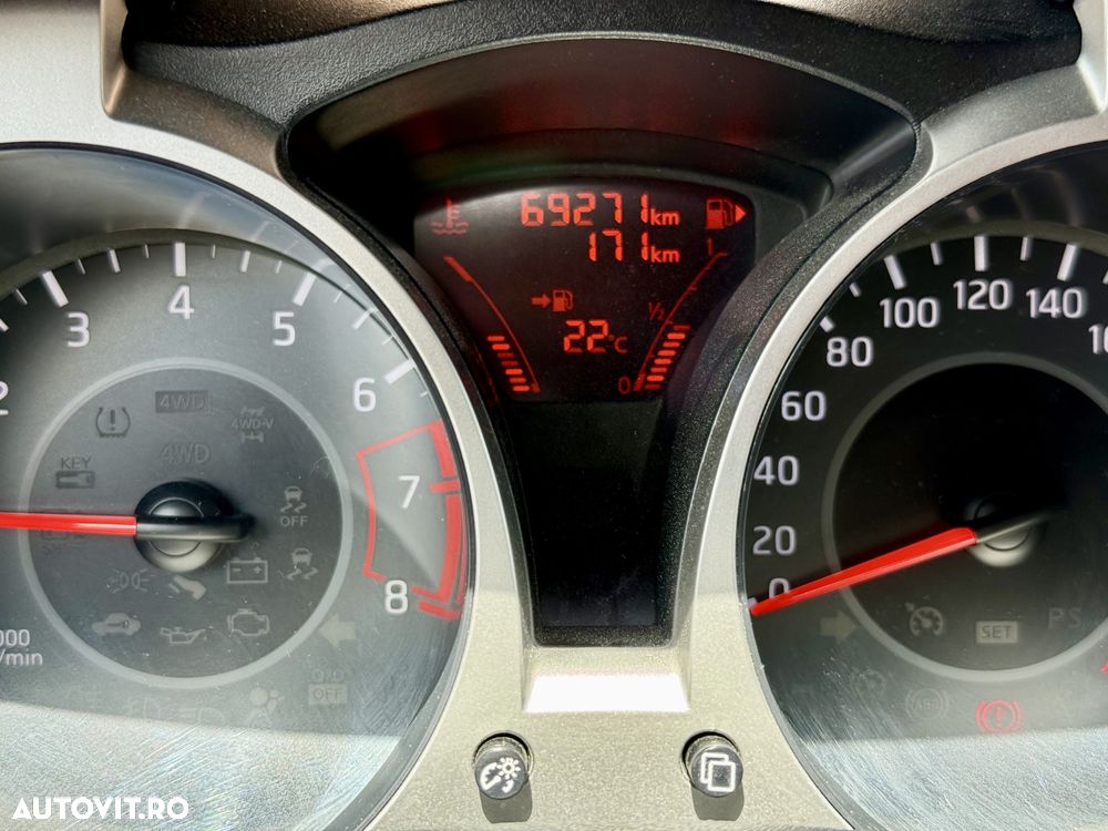 Nissan Juke 1.2L DIG-T Start/Stop N-Connecta - 8