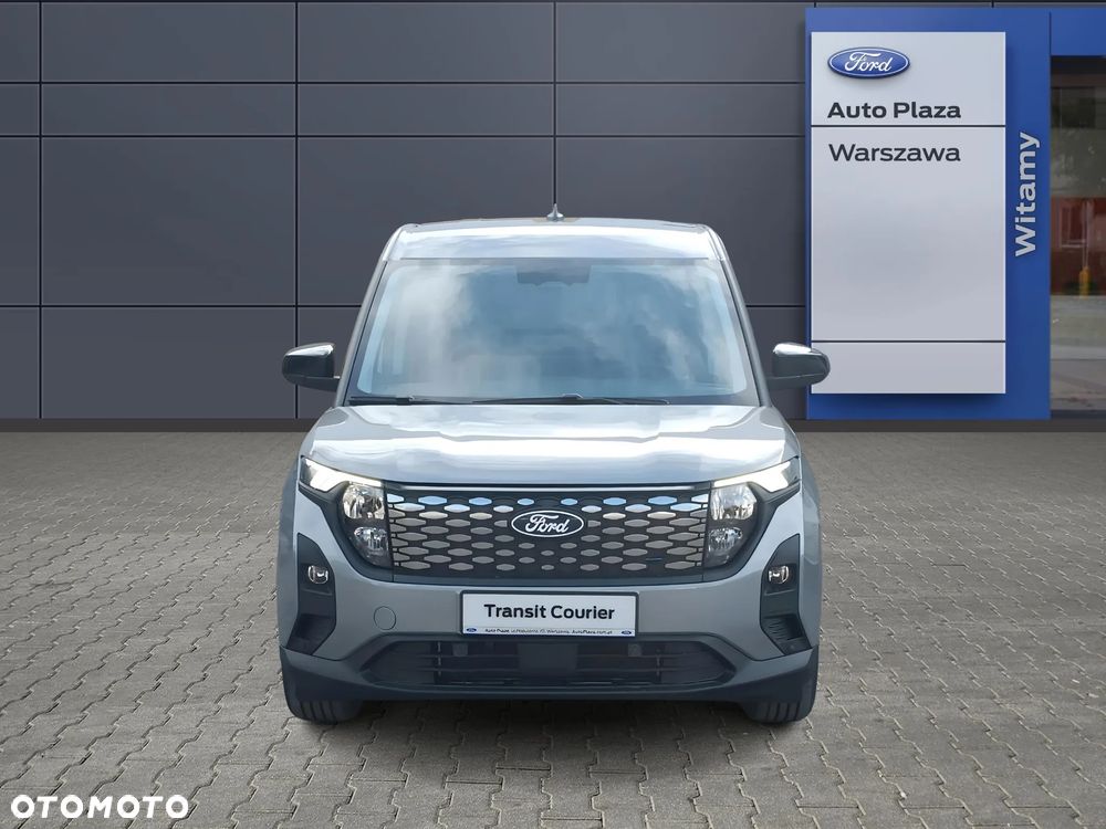 Ford Transit Courier - 8