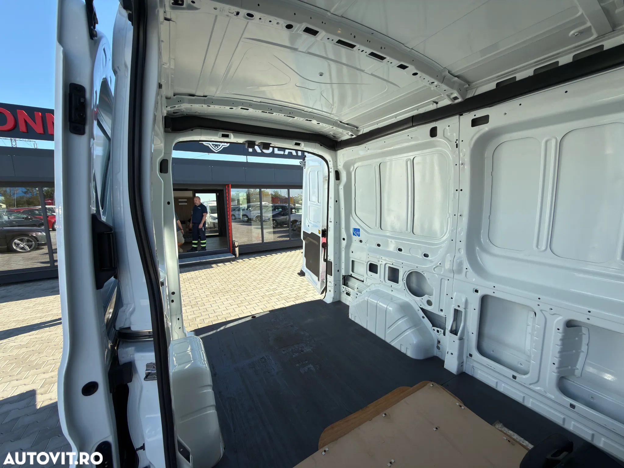 Ford TRANSIT L2H2 - 22