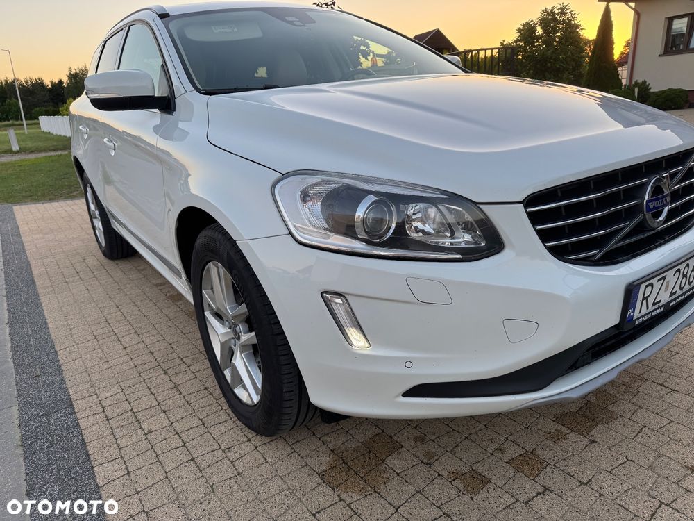 Volvo XC 60 D4 Drive-E Summum - 1