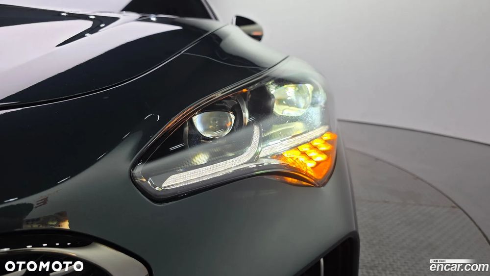 Kia Stinger 3.3 T-GDI V6 GT AWD - 3