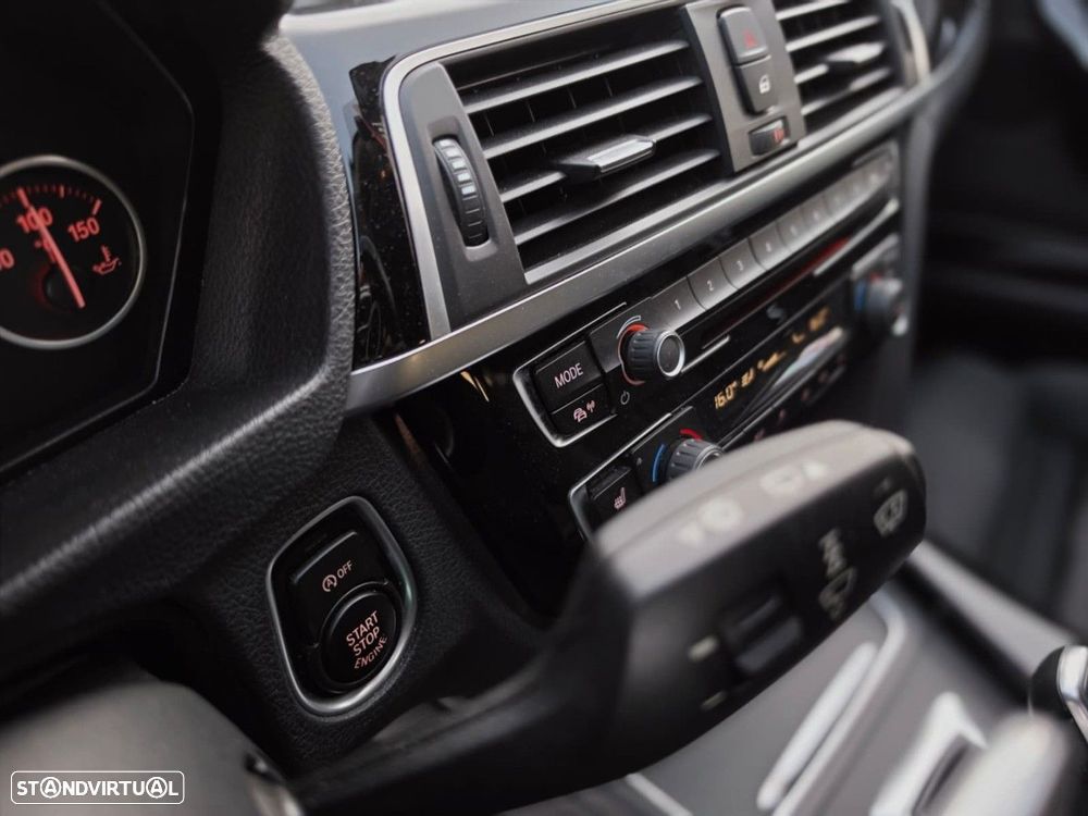 BMW 320 d Auto Line Sport - 26