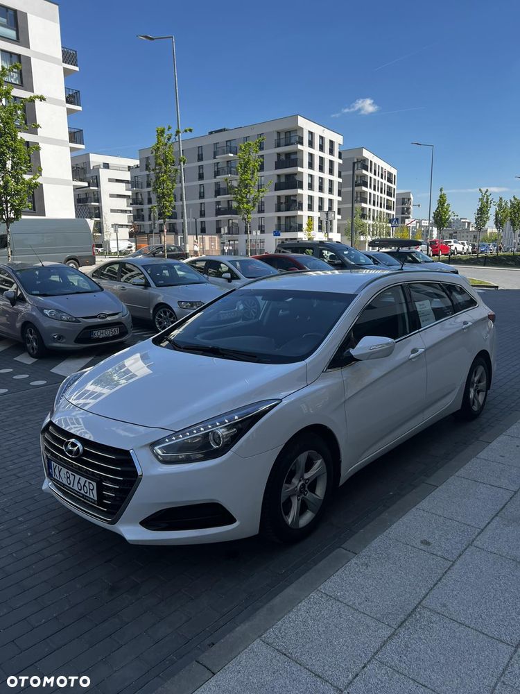 Hyundai i40 1.7 CRDi Comfort DCT - 8
