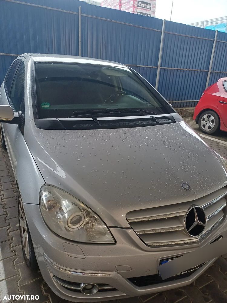 Mercedes-Benz B 200 - 11