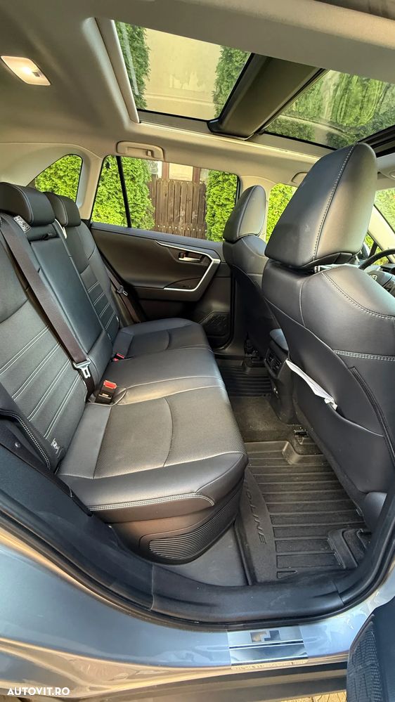 Toyota RAV4 2.5 VVT-iE 4x4 Luxury Premium - 6