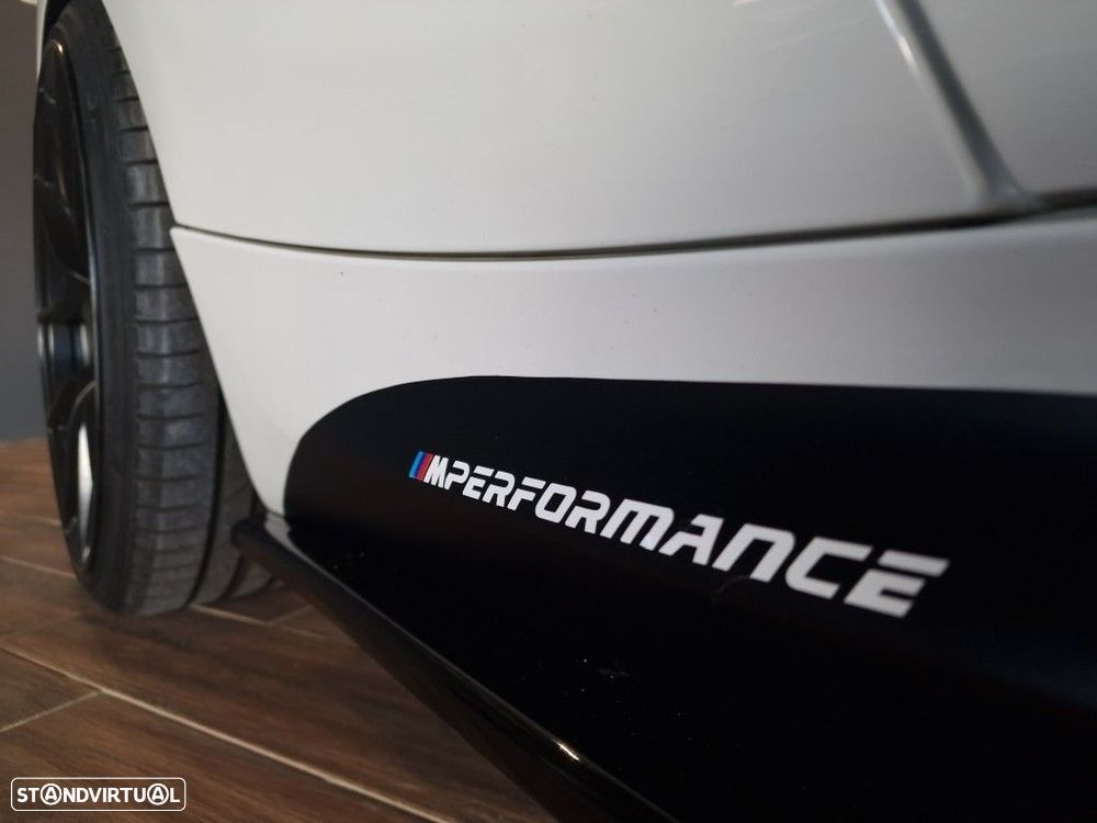 BMW M140i - 12