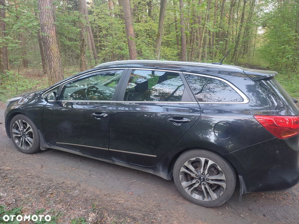 Kia Ceed Cee'd 1.6 GDI XL DCT - 2