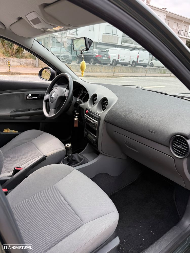 SEAT Ibiza - 5