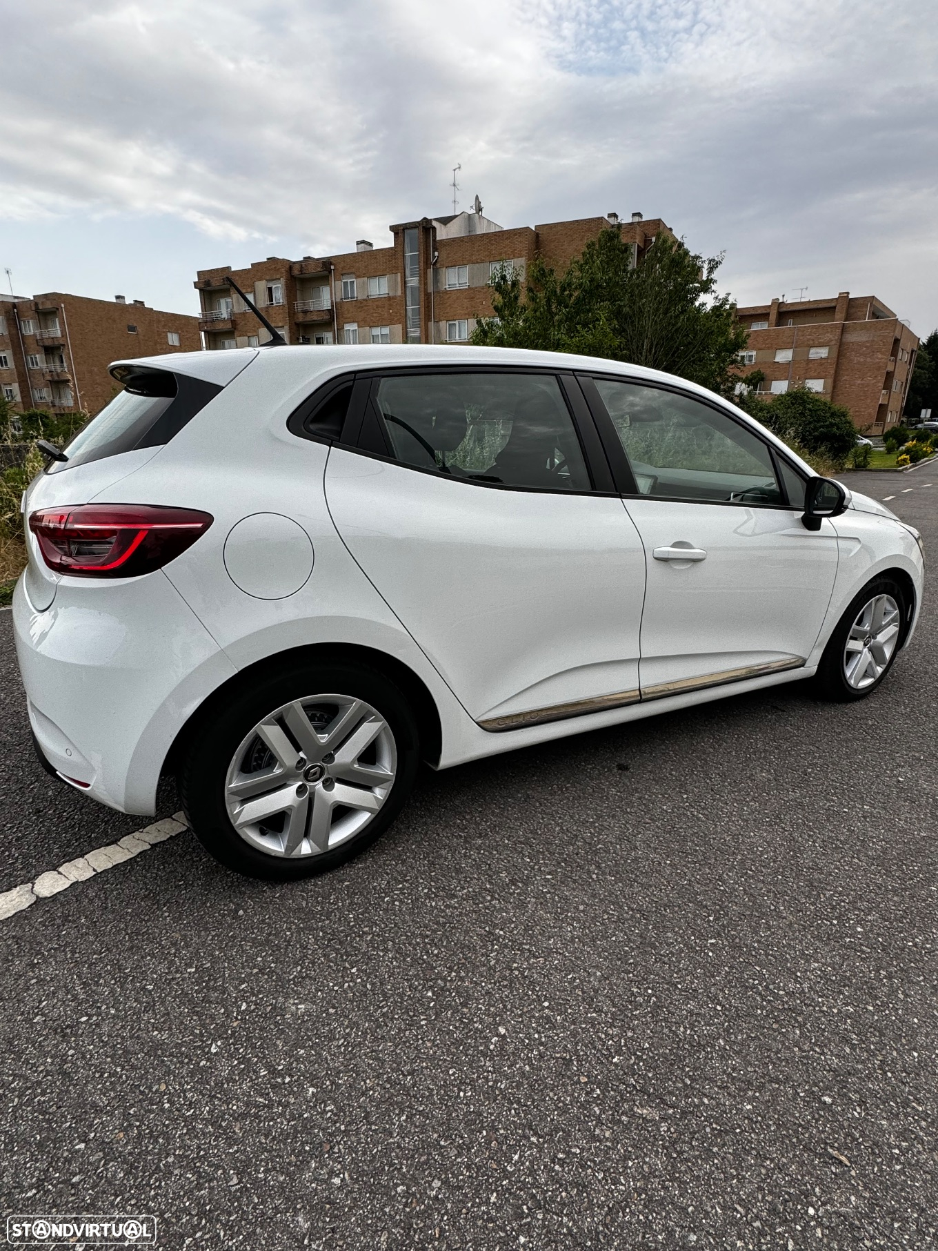 Renault Clio (Energy) dCi 90 Start & Stop INTENS - 6
