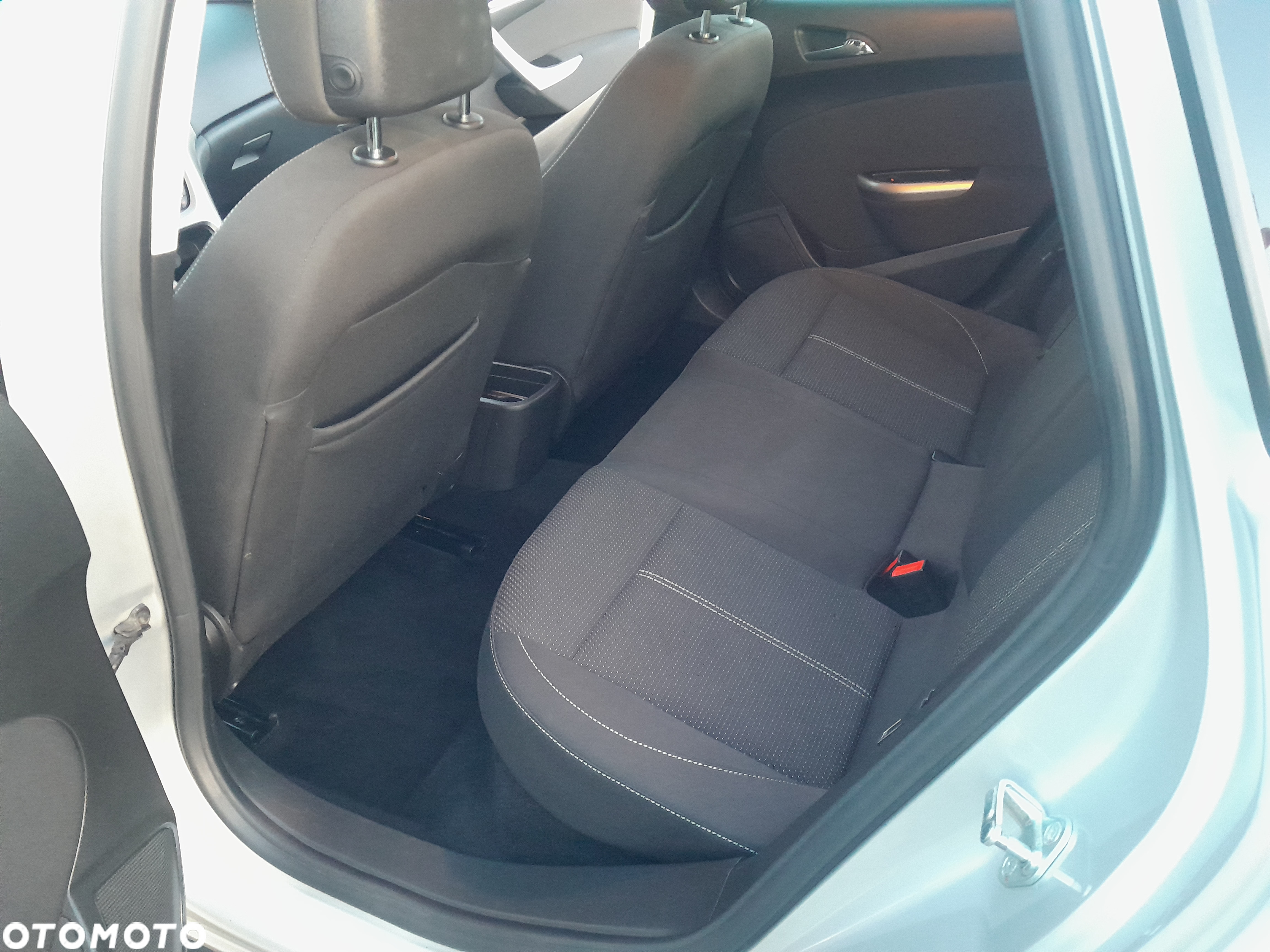 Opel Astra IV 2.0 CDTI Sport - 10