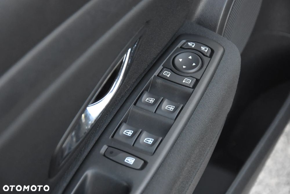 Renault Megane Grandtour 1.6 16V 100 J'taime - 27