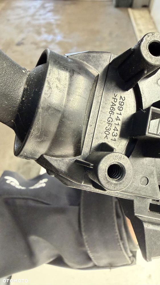 PRZEŁĄCZNIK ŚWIATEŁ WYCIERACZEK HYUNDAI I20 II  299141431 14-19 - 6