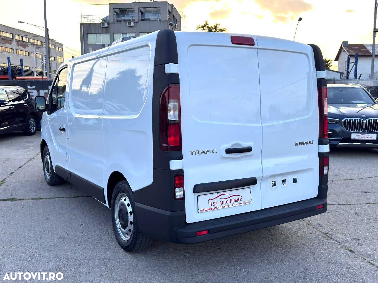 Renault TRAFIC FRIGORIFIC - 6