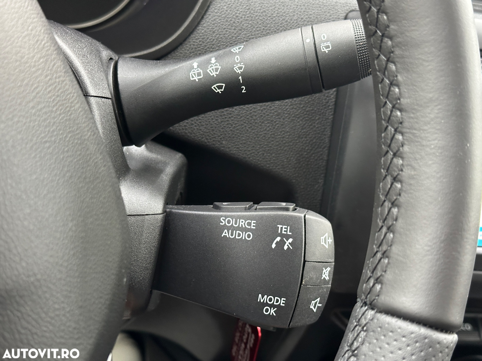 Dacia Duster TCe 130 2WD Sondermodell Extreme - 28