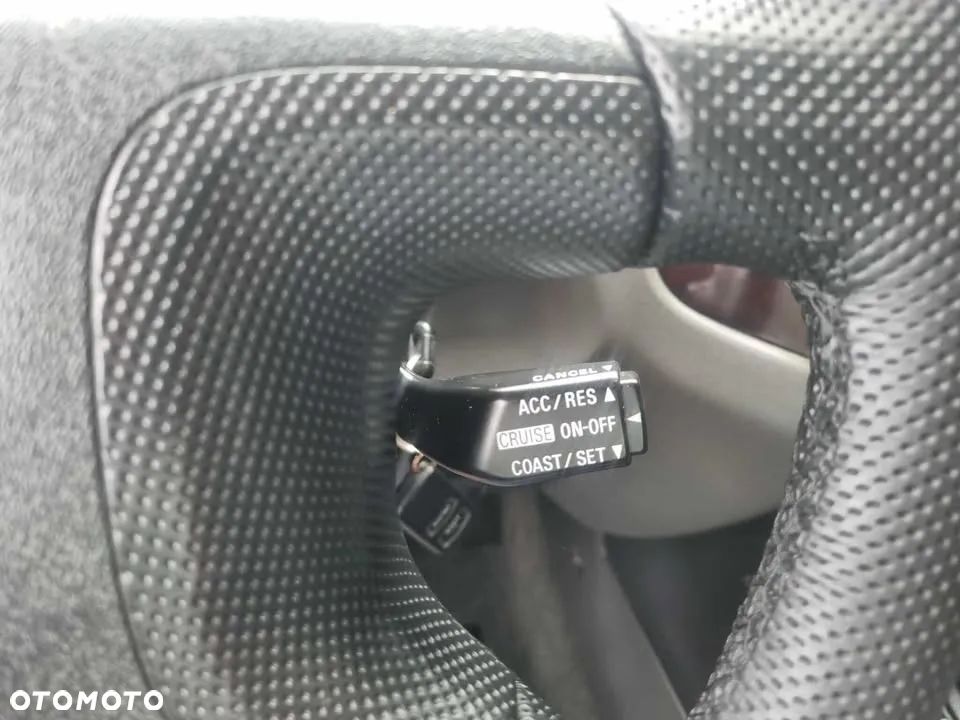 Mitsubishi Pajero 3.2 DID 5os (lea) - 13