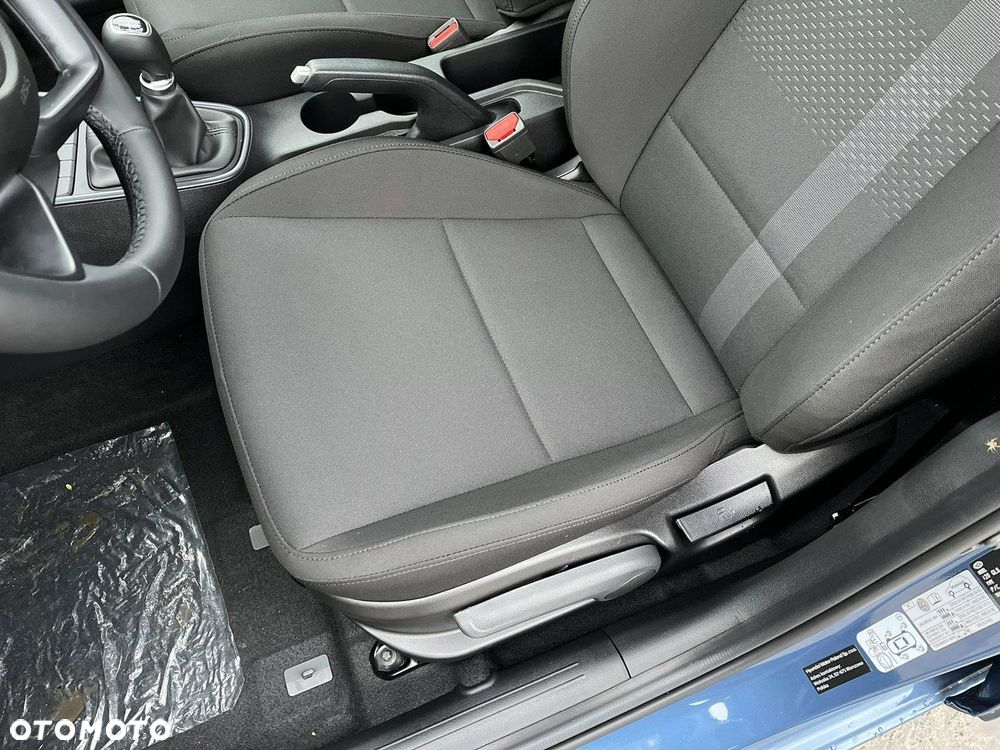 Hyundai i20 1.2 Modern - 12