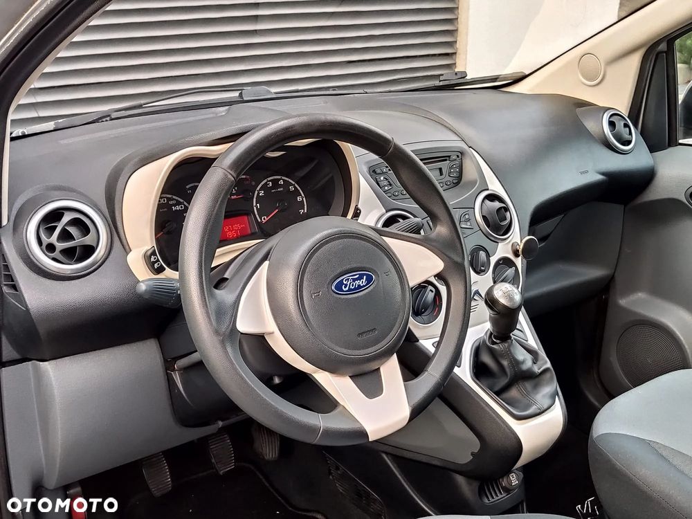 Ford KA 1.2 Titanium (air2) - 16