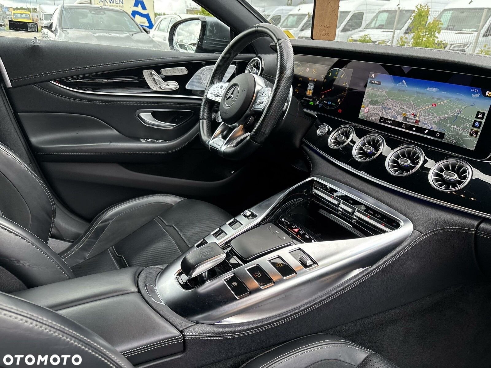 Mercedes-Benz AMG GT 43 4-Matic+ - 18