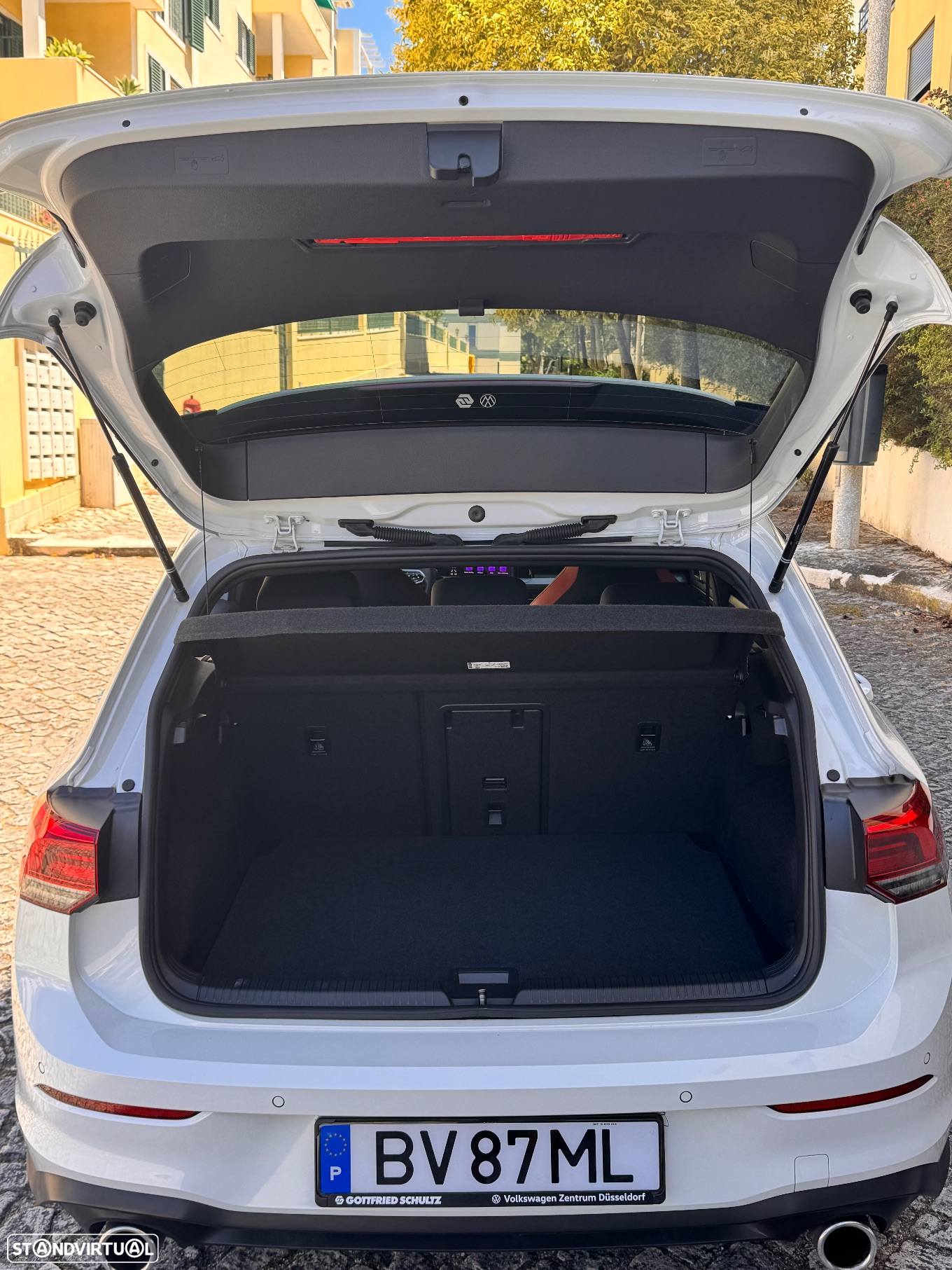 VW Golf 2.0 TSI GTI DSG - 19