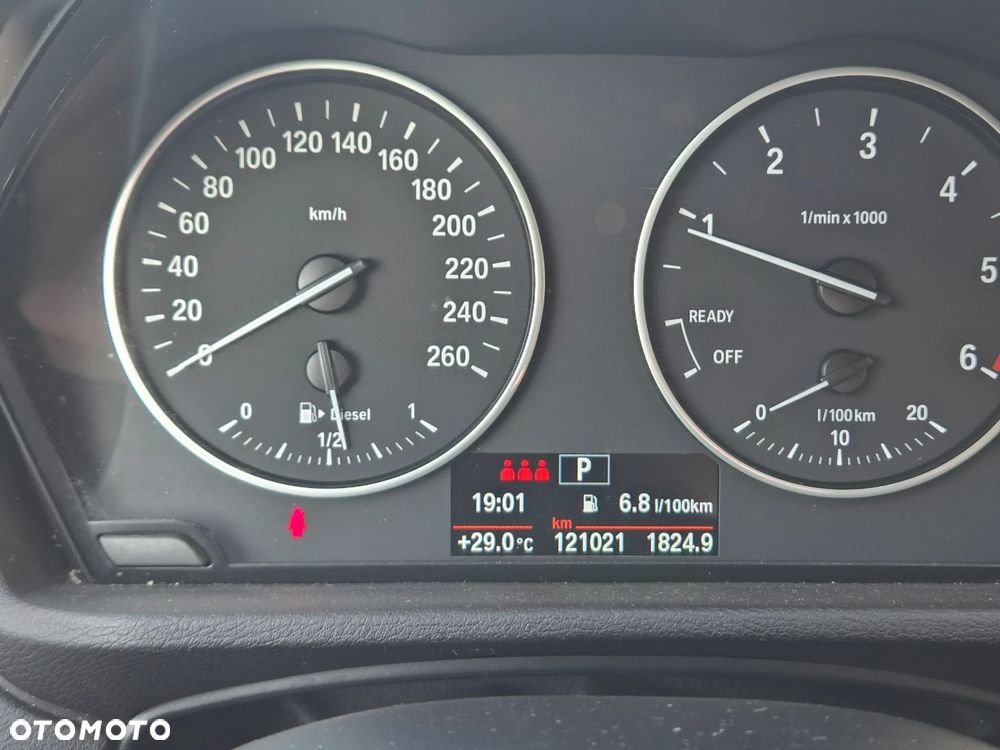 BMW X1 xDrive20d - 16