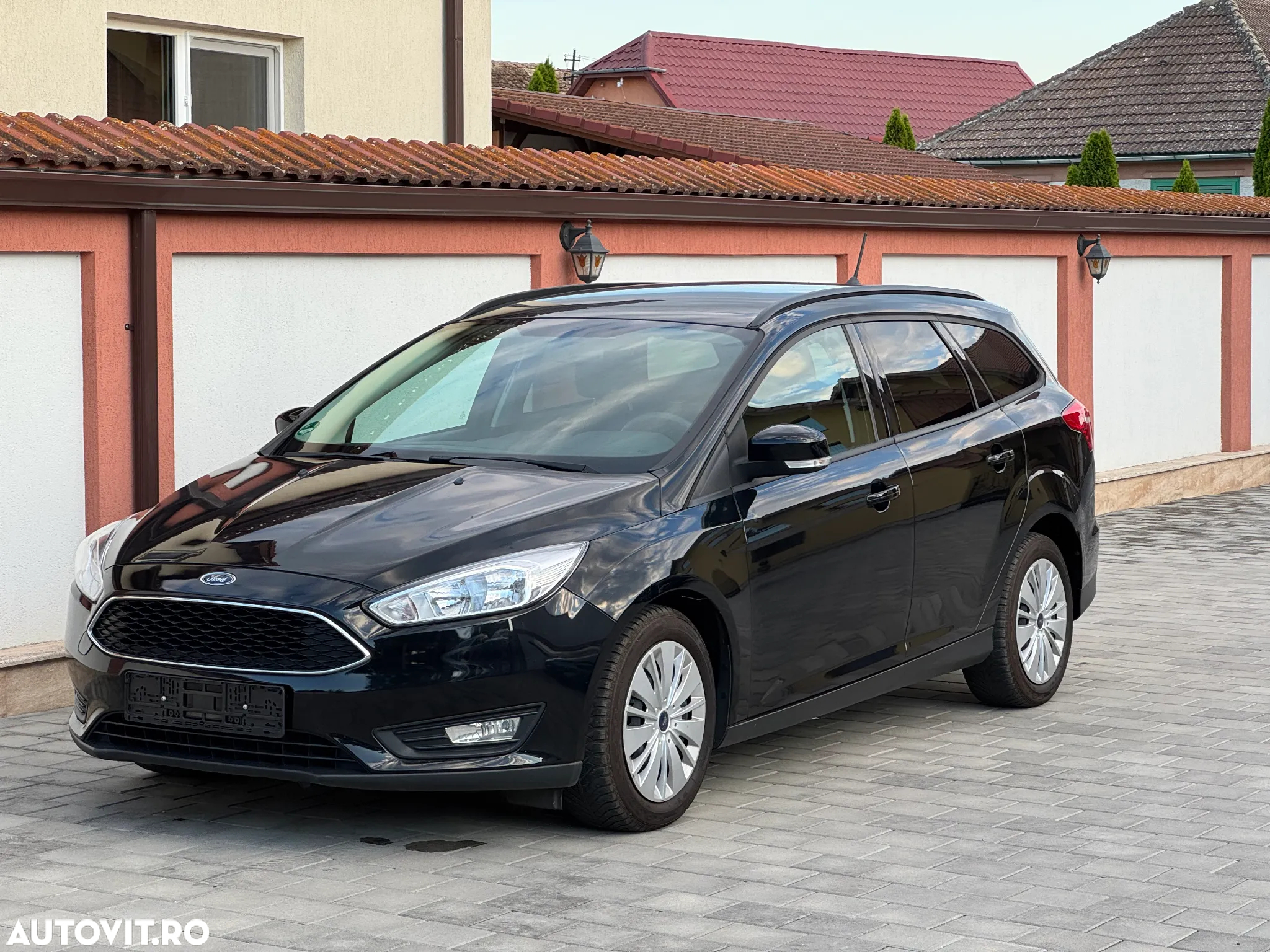 Ford Focus 1.0 EcoBoost 6MT MHEV Active - 3