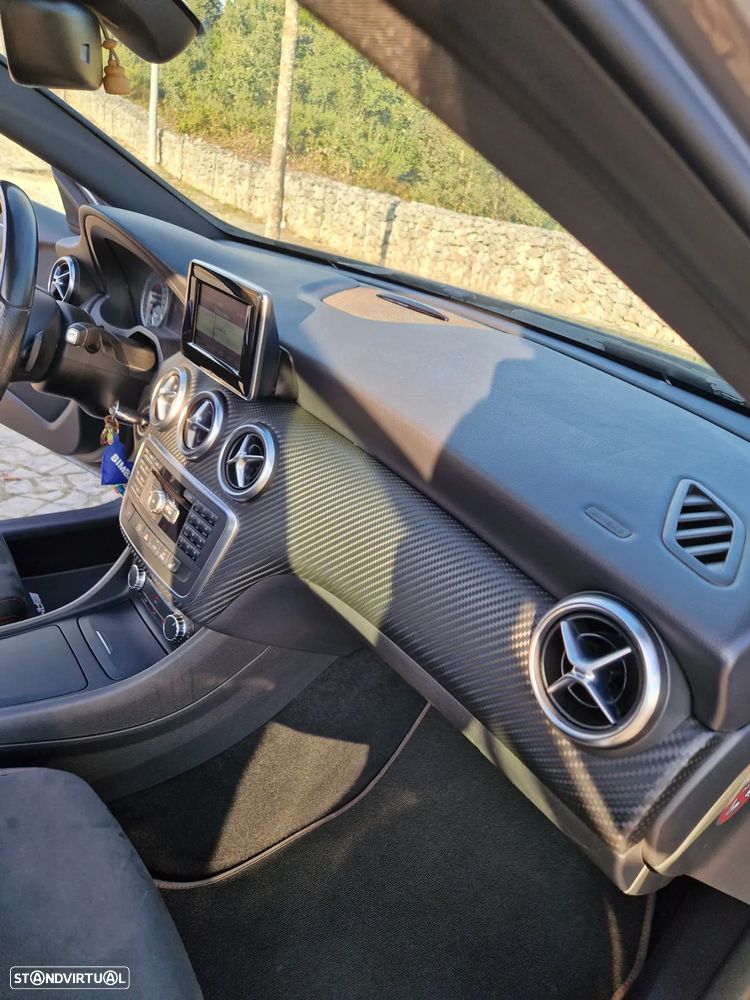 Mercedes-Benz A 180 CDi BE AMG Line Aut. - 14