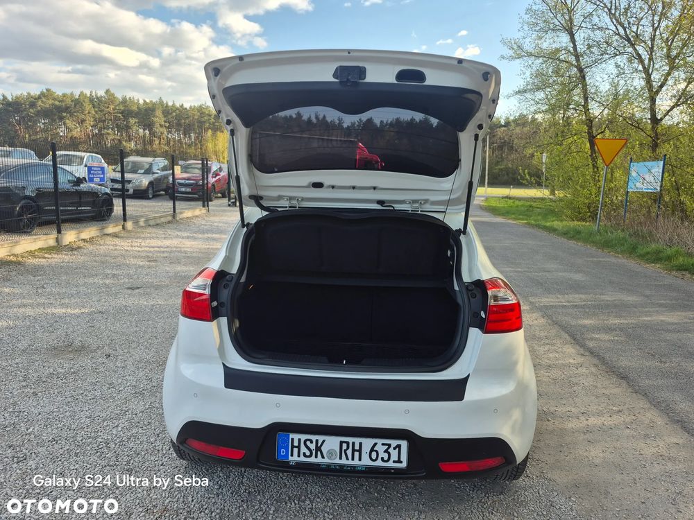 Kia Rio 1.2 Business Line - 21