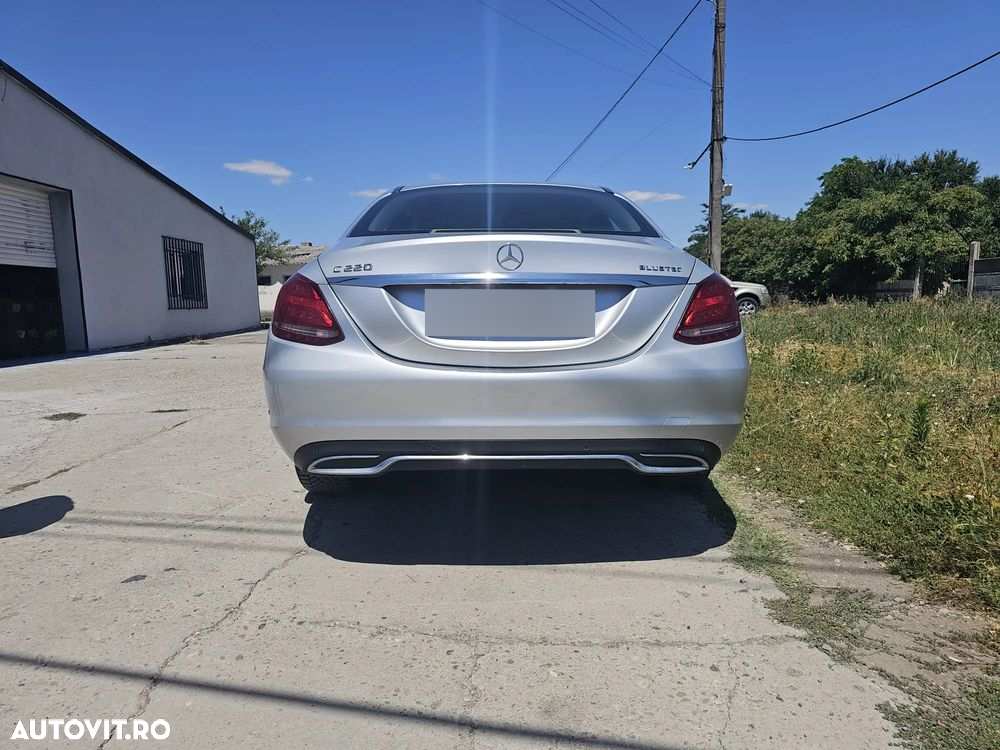 Mercedes-Benz C - 4