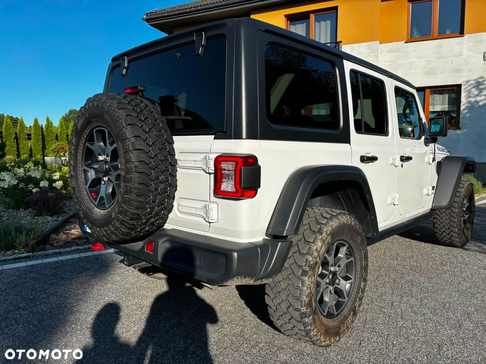Jeep Wrangler - 3