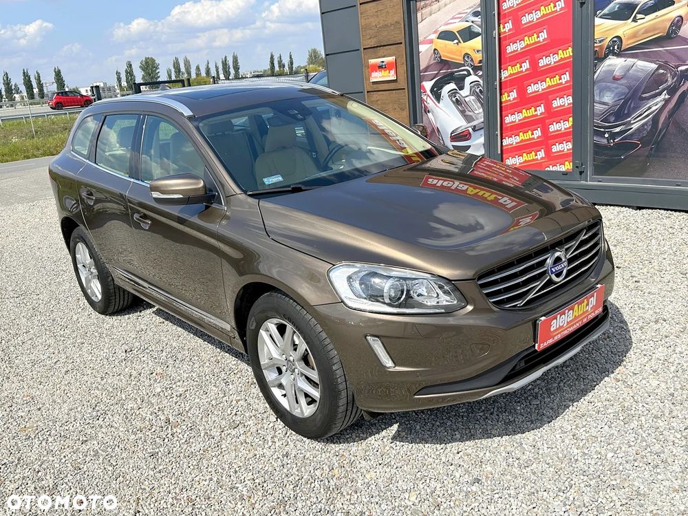 Volvo XC 60 D4 AWD Summum - 2