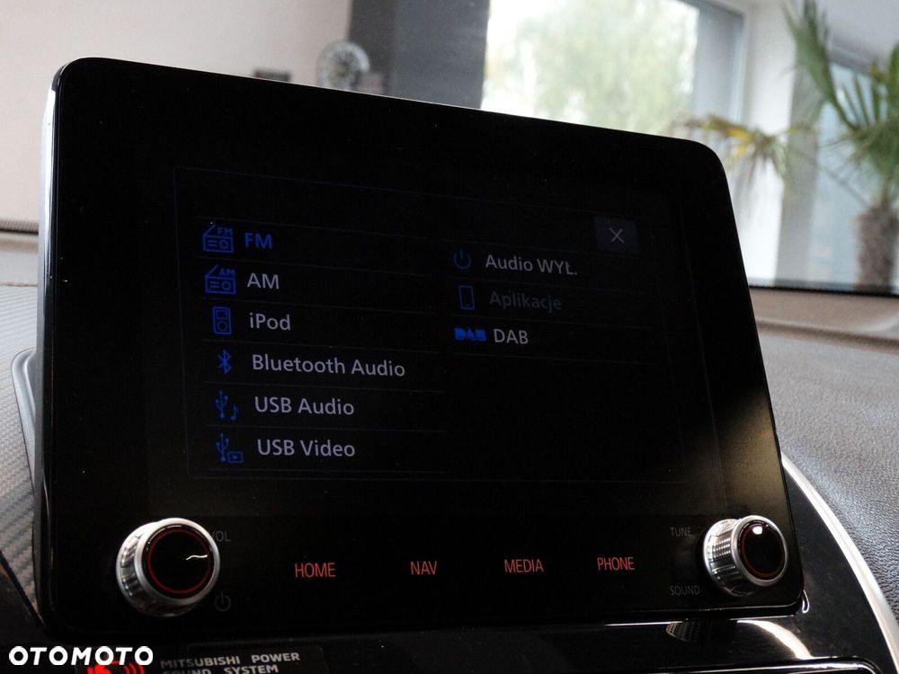 Mitsubishi Eclipse Cross - 21