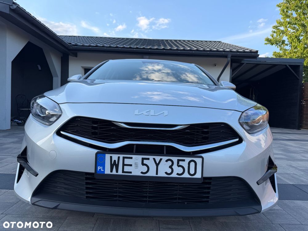 Kia Ceed 1.5 T-GDI M - 4